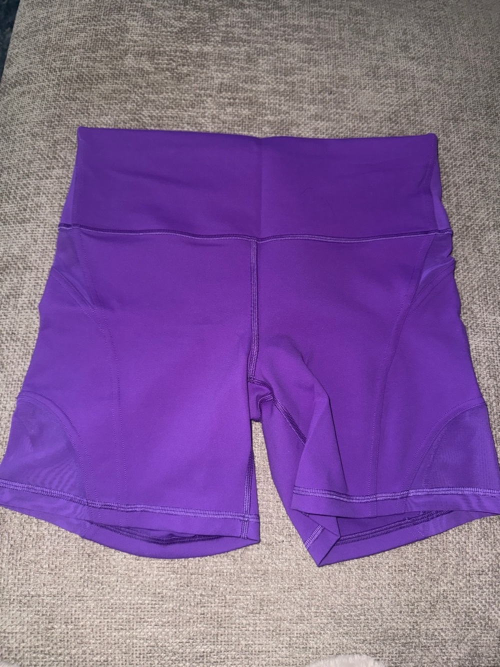 Lululemon 6in Mesh wunder train short